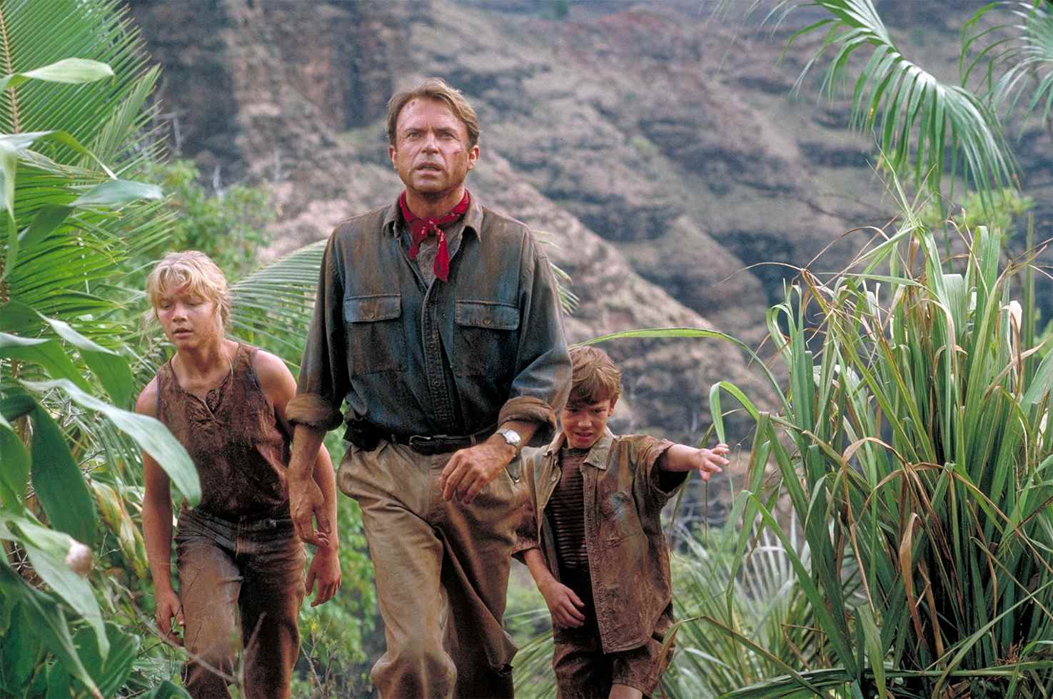 Le film de Steven Spielberg, Jurassic Park, parle de l'évolution de la paternité, de l'importance de la mère, de la question du rôle du père dans la parentalité des parents Grant Tim Lex