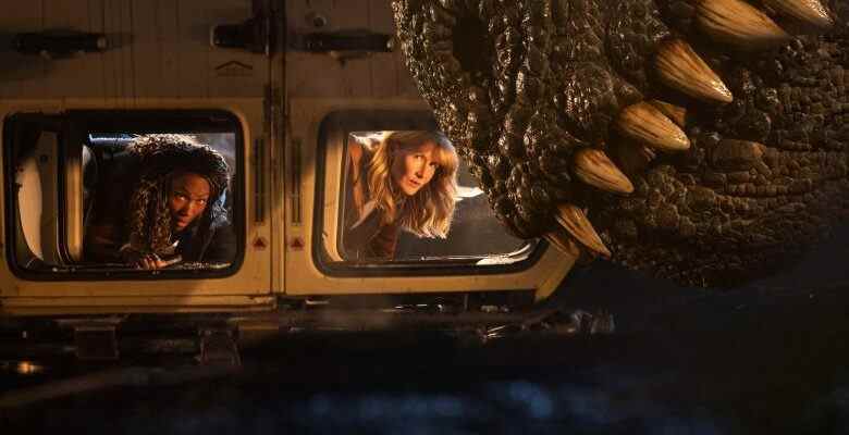 "Jurassic World" profite d'un bref rebond de VOD avant l'arrivée de "Top Gun: Maverick"