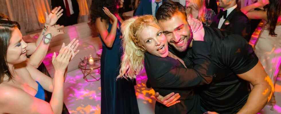 Le mariage de Britney Spears était une affaire de Normie à retenir