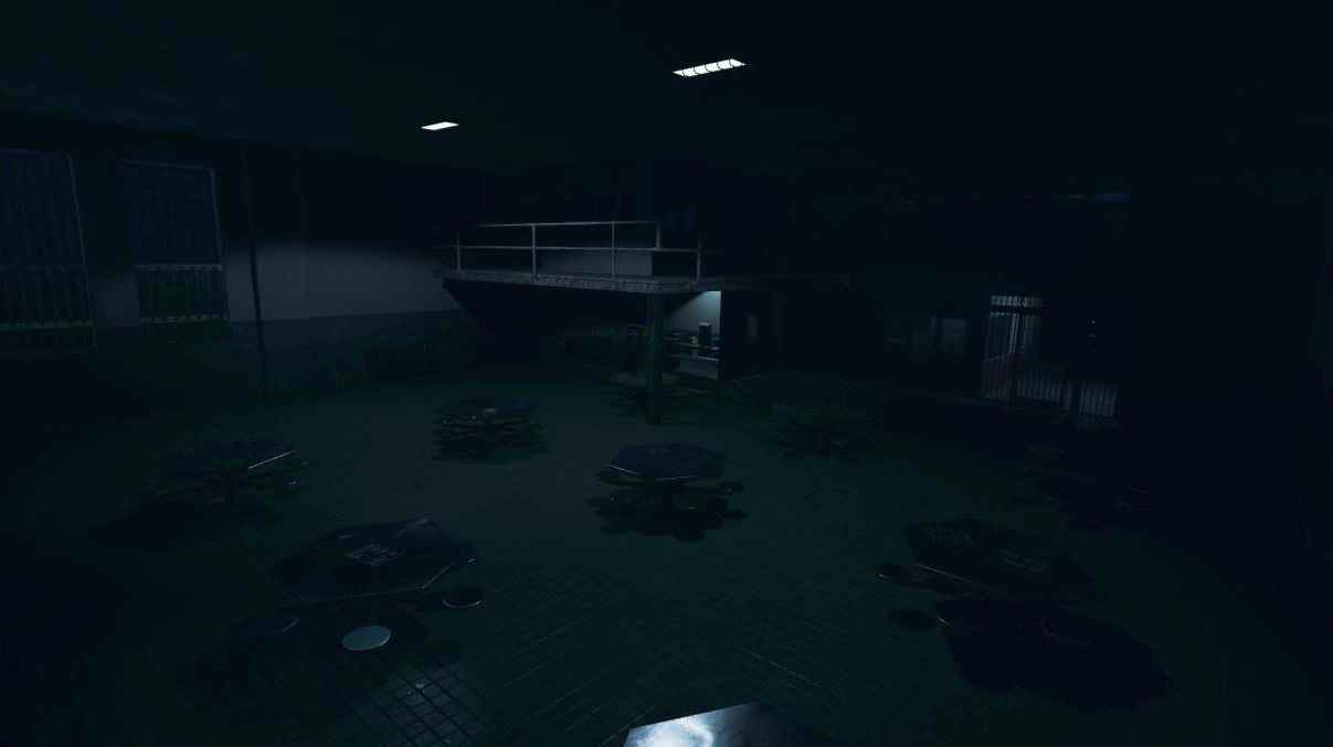 Une capture d'écran de Phasmophobie très sombre montrant un réfectoire de prison vide avec des tables hexagonales