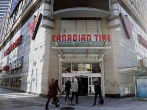 Un magasin Canadian Tire au centre-ville de Toronto.