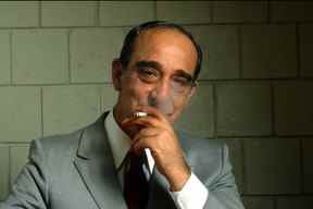 Le chef de la mafia new-yorkaise Carmine Persico.  Beaucoup d'argent dans la pornographie.