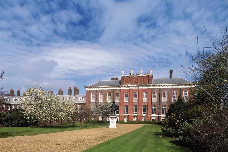 La famille Cambridge vit actuellement au palais de Kensington, qu'elle conservera comme base à Londres.  (Getty Images)