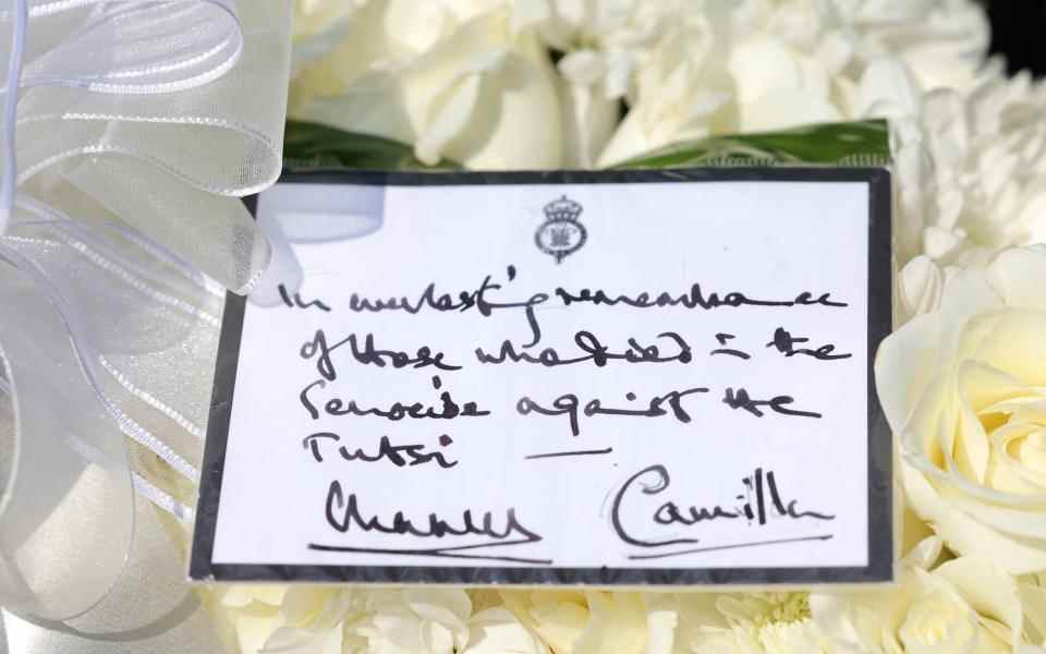 Carte signée du prince et de la duchesse sur la couronne - Chris Jackson/Getty Images