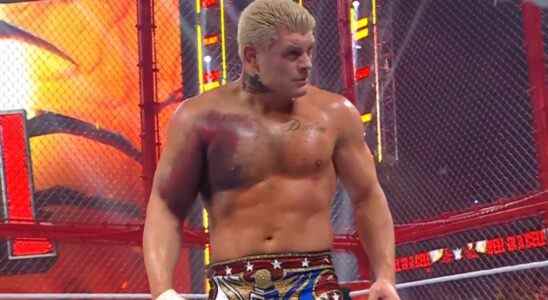 Après le match emblématique Hell In A Cell de Cody Rhodes, les mises à jour sur la blessure de la superstar de la WWE ne sonnent pas bien