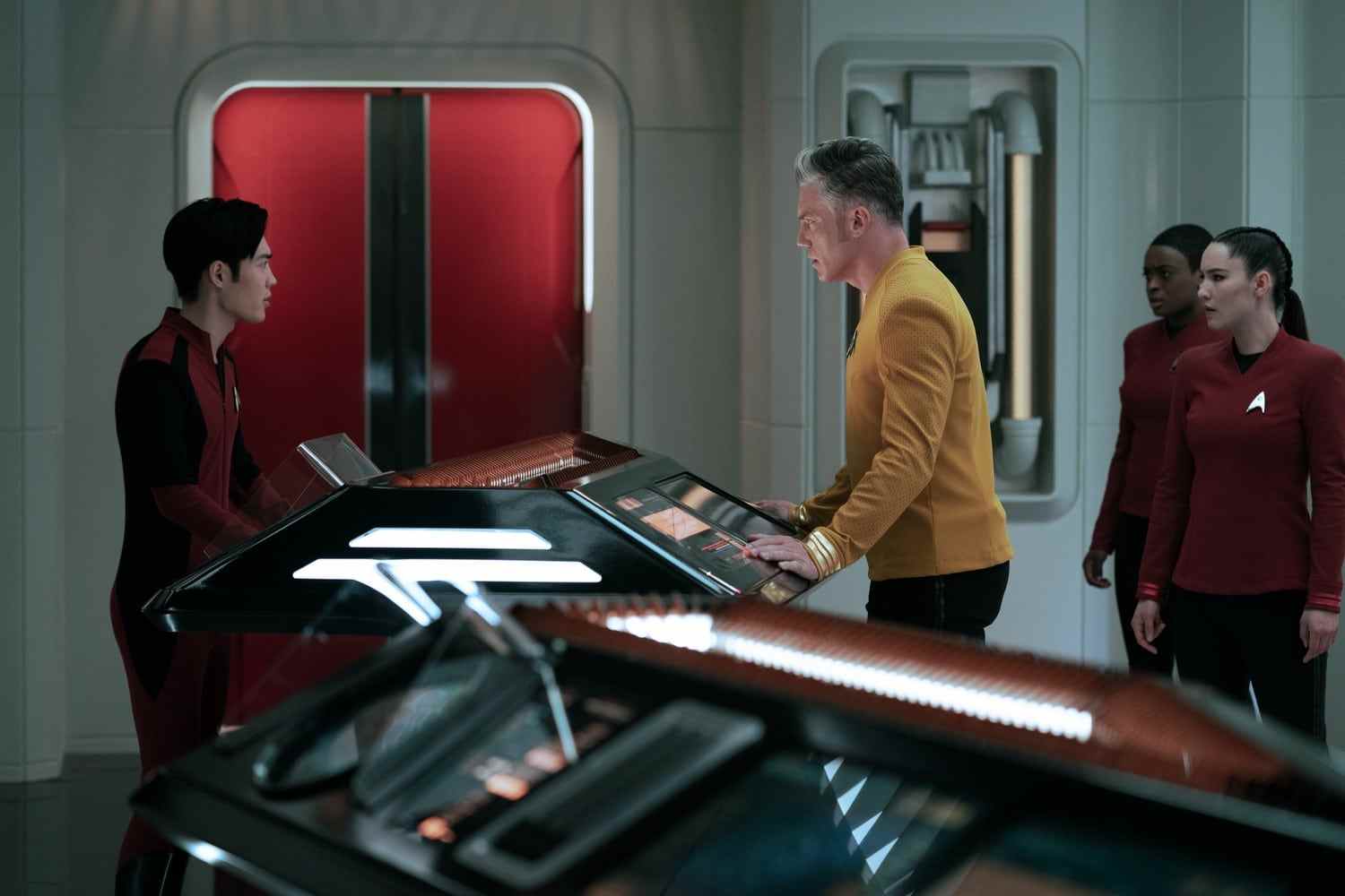 Revue de l'épisode 6 de Star Trek: Strange New Worlds Soulevez-nous là où la souffrance ne peut pas atteindre Paramount + Ceux qui s'éloignent d'Omelas