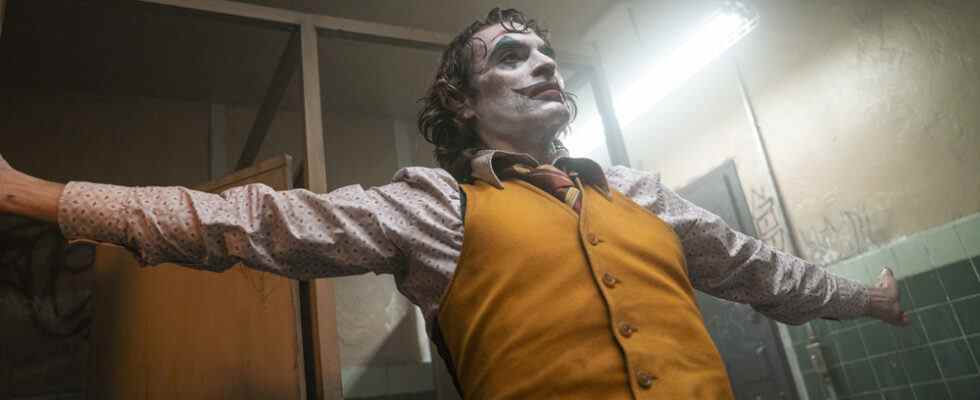 Suite de "Joker" : Todd Phillips révèle le titre de travail, Joaquin Phoenix lit le script dans de nouvelles photos Les plus populaires doivent être lues Inscrivez-vous aux newsletters Variété Plus de nos marques