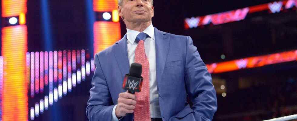 Vince McMahon de la WWE quitte son poste de PDG au milieu d'une enquête sur l'inconduite