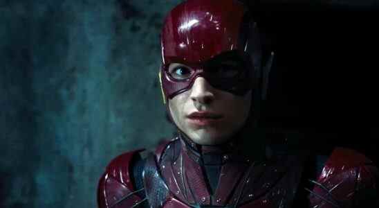 Warner Bros. n'est pas susceptible de garder Ezra Miller "dans le rôle éclair des futurs films de DC"