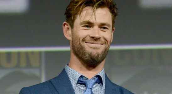 Premier aperçu de la transformation spectaculaire de Chris Hemsworth pour la préquelle de Mad Max Furiosa