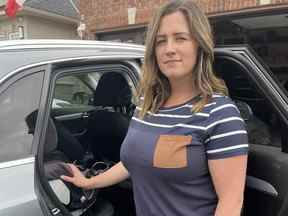 Shannon Kenny a réussi à récupérer l'un de ses sièges d'auto pour enfant après son arrivée à l'aéroport Pearson de Toronto sur un vol Westjet, mais son deuxième siège d'auto pour enfant n'est jamais arrivé d'Edmonton, en Alberta.