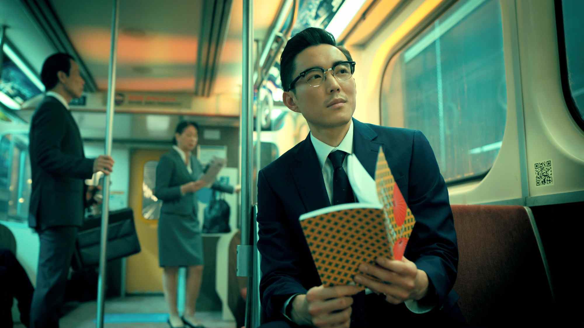 Justin H Min comme Ben dans Umbrella Academy