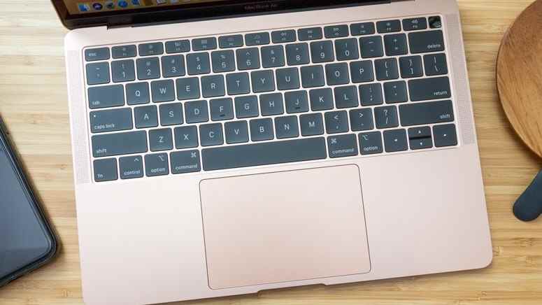 Une photo du clavier du MacBook Air 2019