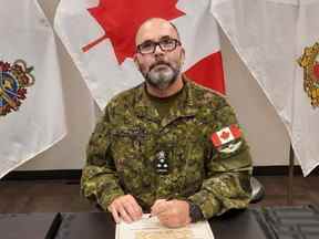 15 OCTOBRE 2021 : Le lieutenant-général Steven Whelan fait l'objet d'une enquête pour inconduite sexuelle, ont annoncé les Forces canadiennes.