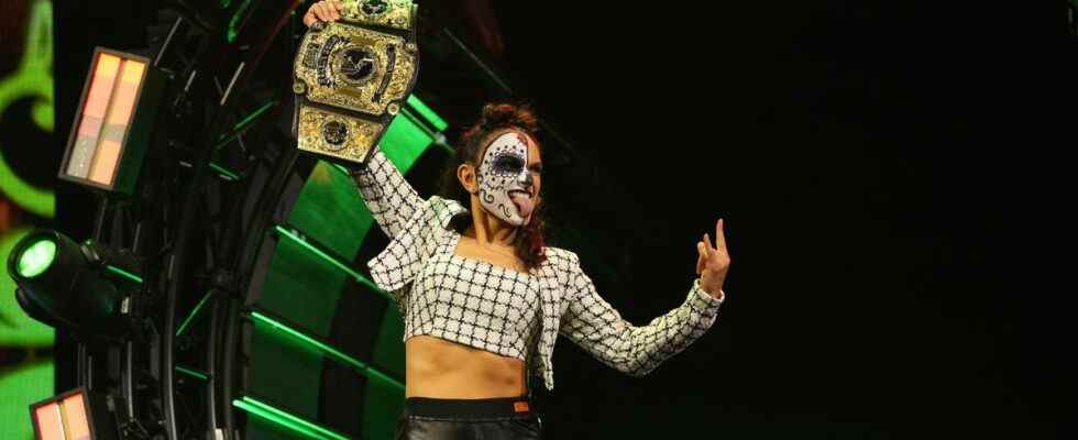 Thunder Rosa d'AEW veut un match ROH Pure Rules et Paige VanZant