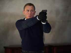Daniel Craig dans 