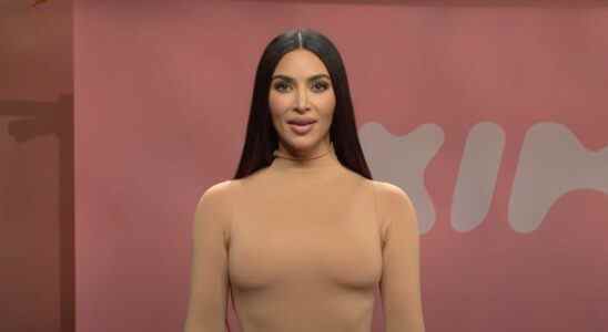 Kim Kardashian appelle les personnes qui ont dit qu'elle s'était affamée pour le gala du Met, bien que la perte de poids ait également causé des problèmes de santé