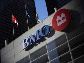 La Banque de Montréal poursuit l'expansion de ses activités canadiennes.
