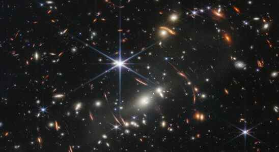 Les premières images époustouflantes du cosmos du télescope James Webb sont là