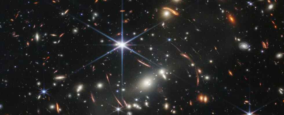 Les premières images époustouflantes du cosmos du télescope James Webb sont là