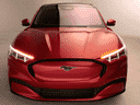 Le Ford Mach-E sera vendu avec deux options de batterie, une avec une autonomie plus courte, car le constructeur automobile cherche à répondre à la demande de véhicules électriques.