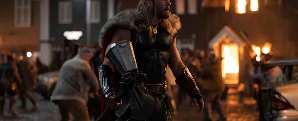 Thor: Love And Thunder marque 29 millions de dollars dans les avant-premières de jeudi, se dirigeant vers une ouverture de 150 millions de dollars