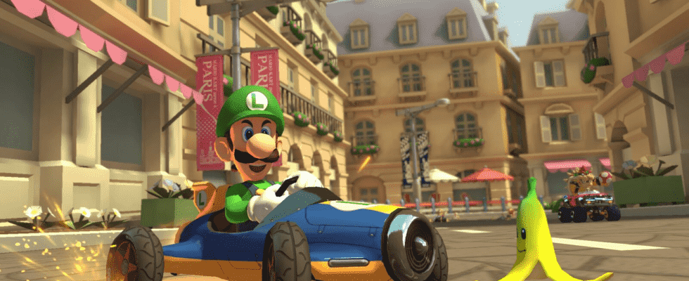 Un utilisateur de TikTok remplace le volant de sa voiture par le volant Mario Kart Wii, ne plante pas