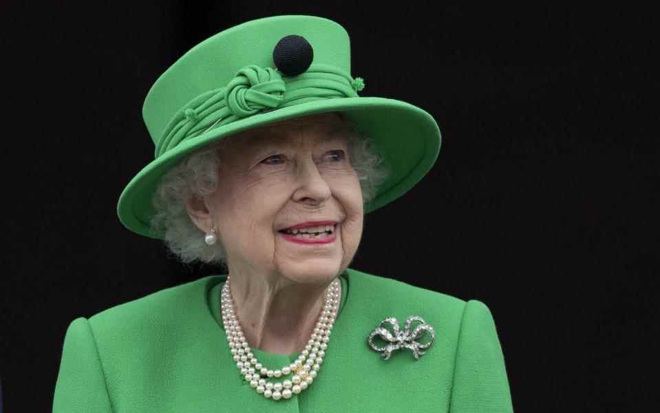 La reine – Mark Cuthbert/UK Press via Getty Images