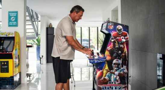 Le cabinet d'arcade NFL Blitz Legends arrive bientôt - sans les derniers succès
