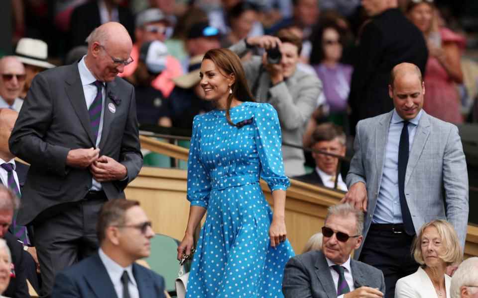Un retour aux pois pour Kate à Wimbledon cette année - Julian Finney