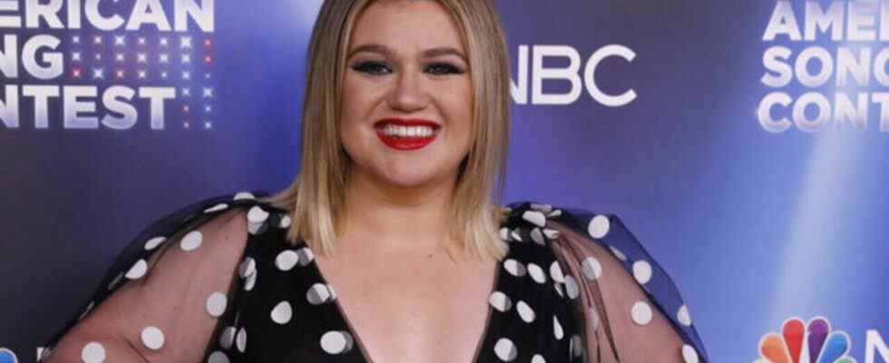 Kelly Clarkson American Song Contest