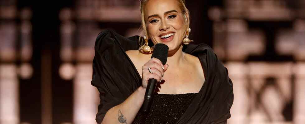 Découvrez Adele raconter les histoires derrière "Chasing Pavements", "Easy on Me", plus de chansons les plus populaires doivent être lues Inscrivez-vous aux newsletters Variety Plus de nos marques