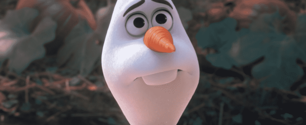 La vidéo d'Olaf de Frozen se faisant renverser dans les studios hollywoodiens de Disney World devient virale de la pire des manières