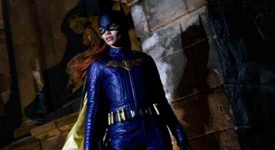 Le film Batgirl a été mis de côté et Warner Bros. n'a pas l'intention de le sortir