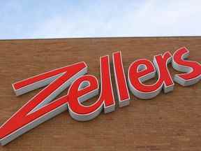 La Compagnie de la Baie d'Hudson annonce que Zellers lancera un nouveau site Web de commerce électronique et étendra sa présence physique dans certains magasins de la Baie d'Hudson à travers le pays au début de 2023.