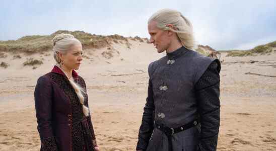 Matt Smith et Emma D'Arcy disent que leur langage amoureux des personnages de la maison du dragon est le haut valyrien