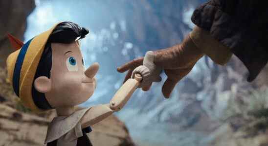 Tom Hanks est aussi merveilleux que jamais dans la bande-annonce de Disney + pour Pinocchio en direct