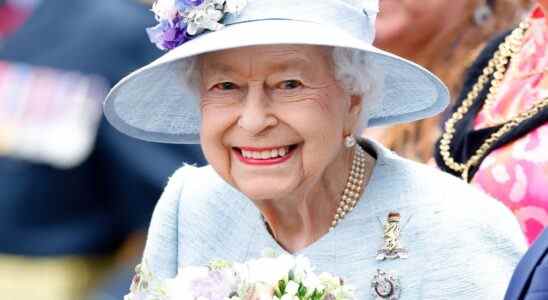 La reine Elizabeth II, le plus ancien monarque régnant de Grande-Bretagne, décède à 96 ans