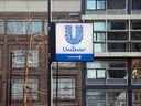 Signalisation pour Unilever Plc au siège de la société à Rotterdam, aux Pays-Bas, le mardi 8 février 2022. 