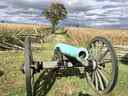 Les canons qui se sont oxydés au fil des ans veillent sur presque tous les sites importants du champ de bataille de Gettysburg.
