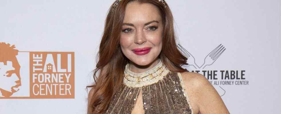 Les stars d'Outlander et d'Emily in Paris rejoignent la comédie romantique Netflix de Lindsay Lohan