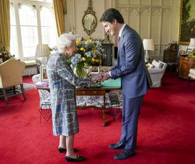 La reine reçoit le premier ministre canadien Justin Trudeau lors d'une audience au château de Windsor en 2022