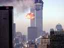 Un avion commercial détourné s'écrase sur le World Trade Center à New York le 11 septembre 2001.