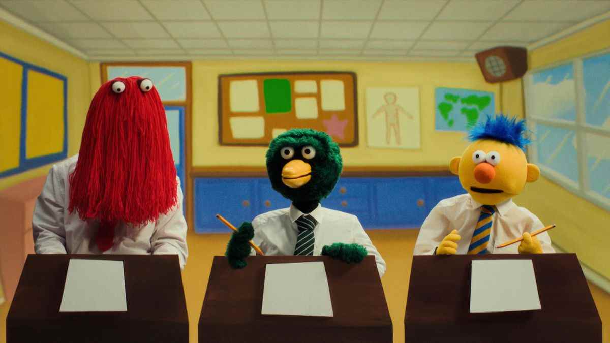 Red Guy, Duck et Yellow Guy à l'école