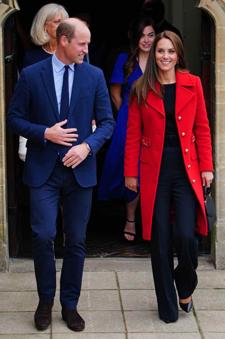 Le prince et la princesse de Galles partent après une visite à l'église St Thomas, à Swansea, au Pays de Galles.  Date de la photo : mardi 27 septembre 2022. (Photo de Ben Birchall/PA Images via Getty Images)