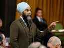 Le chef du Nouveau Parti démocratique, Jagmeet Singh, s'exprimant lors de la période des questions à la Chambre des communes sur la Colline du Parlement à Ottawa.