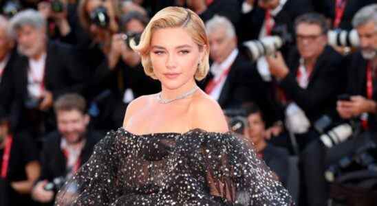 VENICE, ITALY - SEPTEMBER 05: Florence Pugh attends the "Don't Worry Darling" red carpet at the 79th Venice International Film Festival on September 05, 2022 in Venice, Italy. (Photo by Franco Origlia/Getty Images)