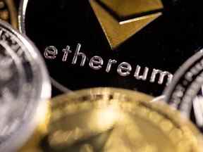 Représentation d'Ethereum, avec son éther de crypto-monnaie natif.
