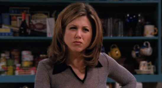 Rachel in apartment in Friends Season 2