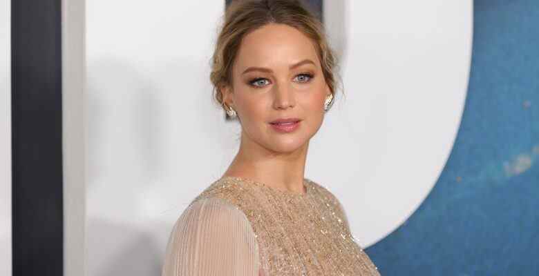 NEW YORK, NEW YORK - DECEMBER 05: Jennifer Lawrence attends the world premiere of Netflix's "Don't Look Up" on December 05, 2021 in New York City. (Photo by Dia Dipasupil/FilmMagic,)